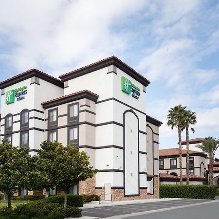 Holiday Inn Express Ontario By Ihg Creekside Kültér fotó