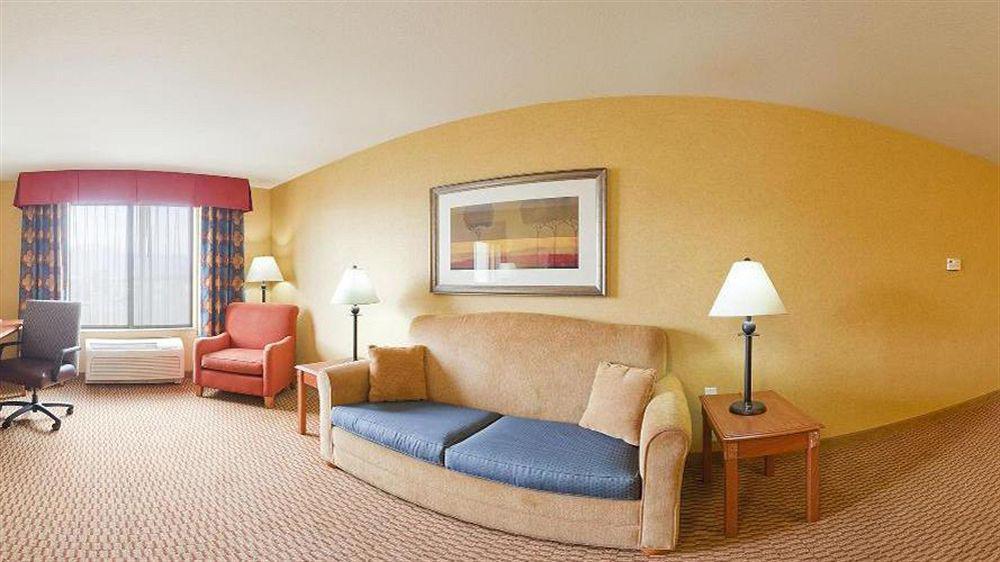 Holiday Inn Express Ontario By Ihg Creekside Kültér fotó