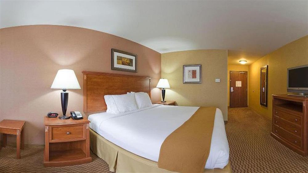 Holiday Inn Express Ontario By Ihg Creekside Kültér fotó
