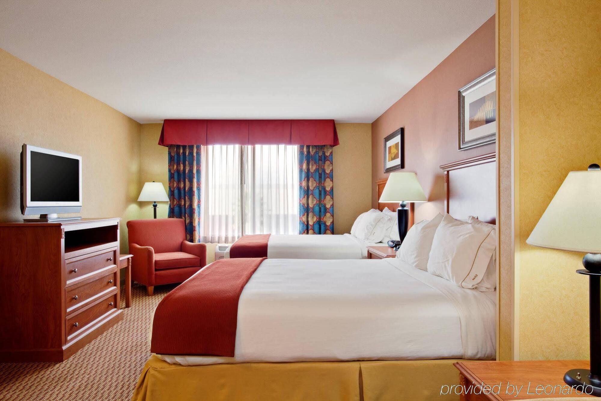 Holiday Inn Express Ontario By Ihg Creekside Kültér fotó
