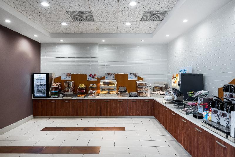 Holiday Inn Express Ontario By Ihg Creekside Kültér fotó