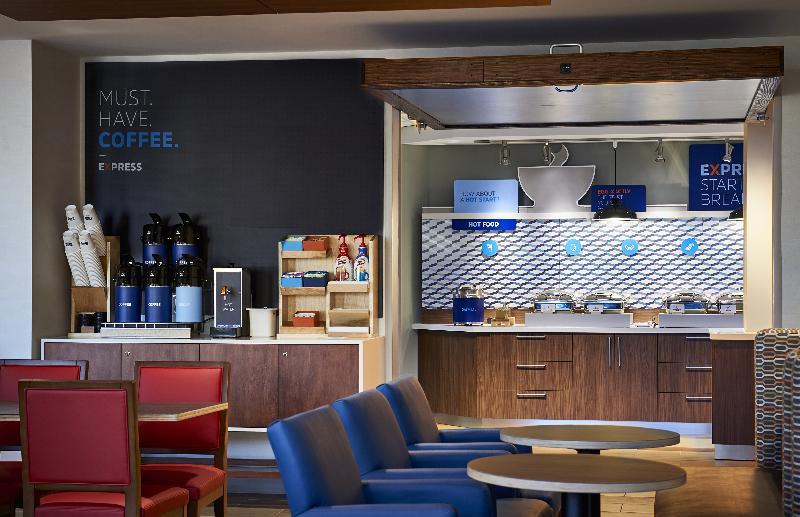 Holiday Inn Express Ontario By Ihg Creekside Kültér fotó